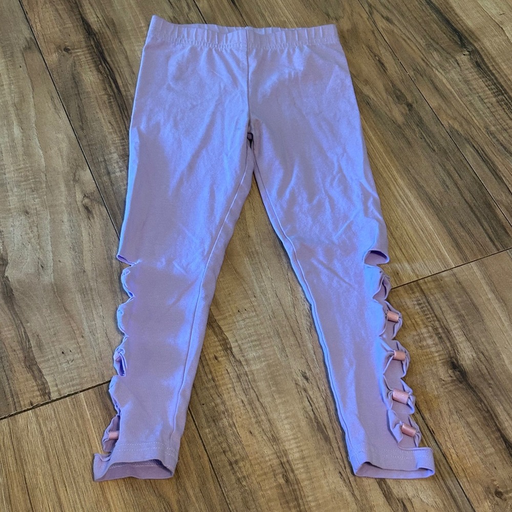 Carters Lilac‎ Purple Leggings Girl's Size 5/5A Cutout Ribbon Detail Cute
